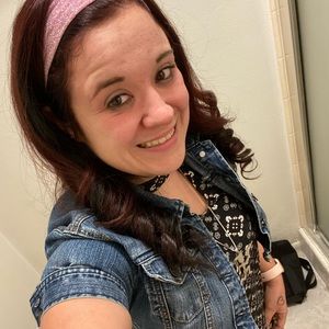 Meet your Posher, Shay